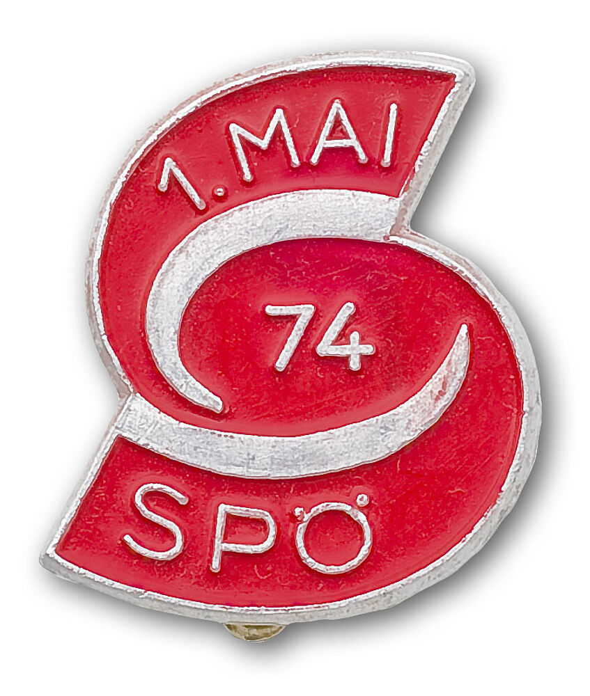 1. Mai Abzeichen SPÖ 1974 © Magnus Manske (CC-BY-SA-2.0) wikimedia.commons